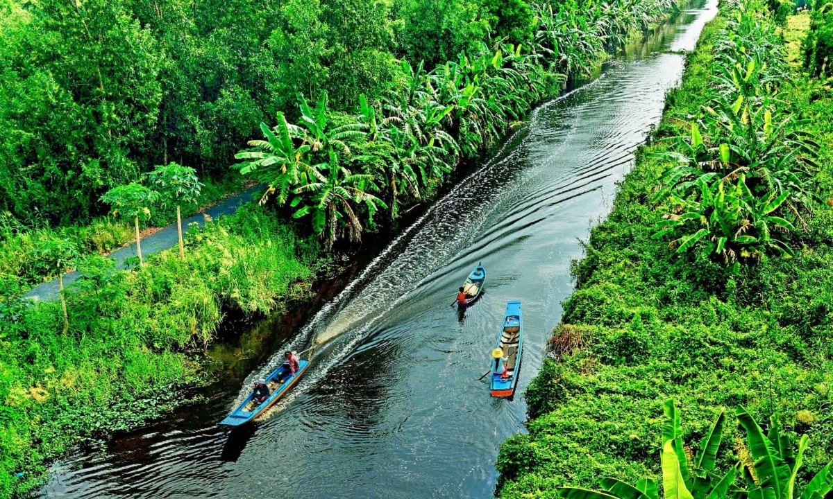 14 Days Indochina Tour