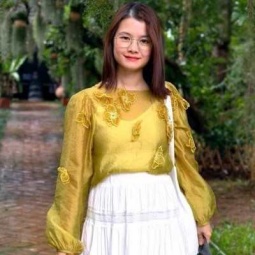 Ms. Dong Mien (Mary D)